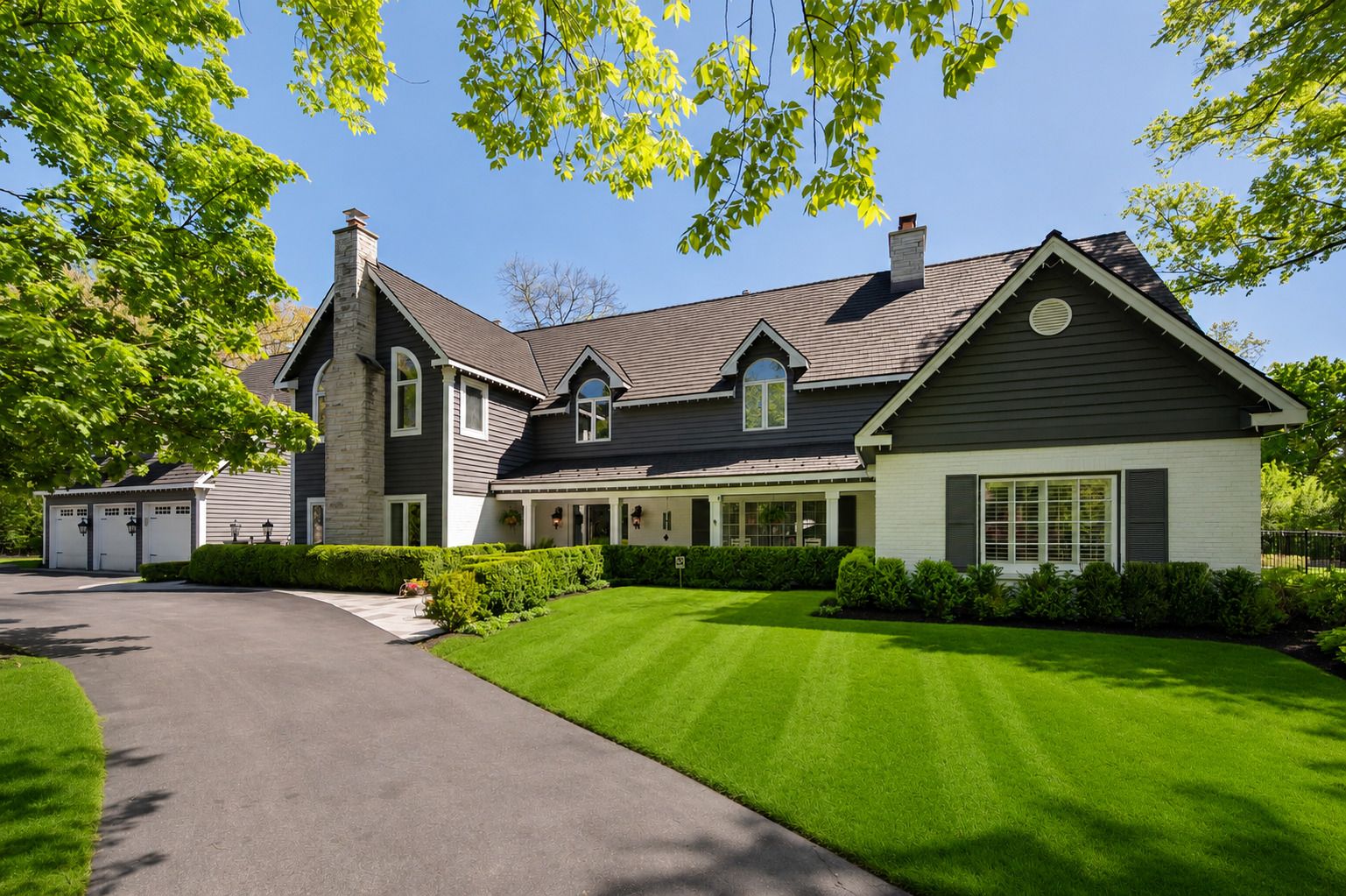 2 Hickory Lane — Northbrook, IL 60062