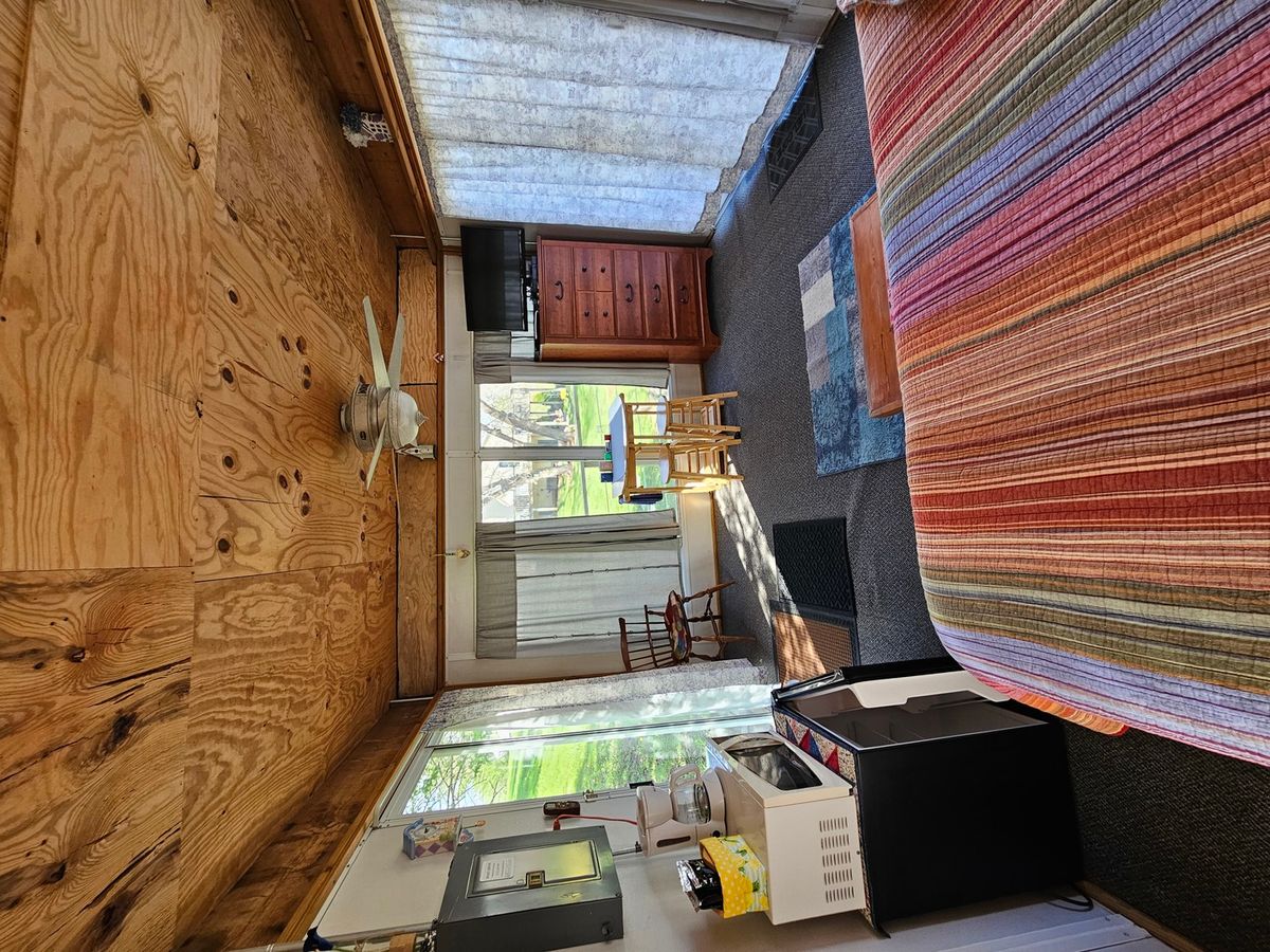 36026 Jewell Court, Earlham, IA 50072