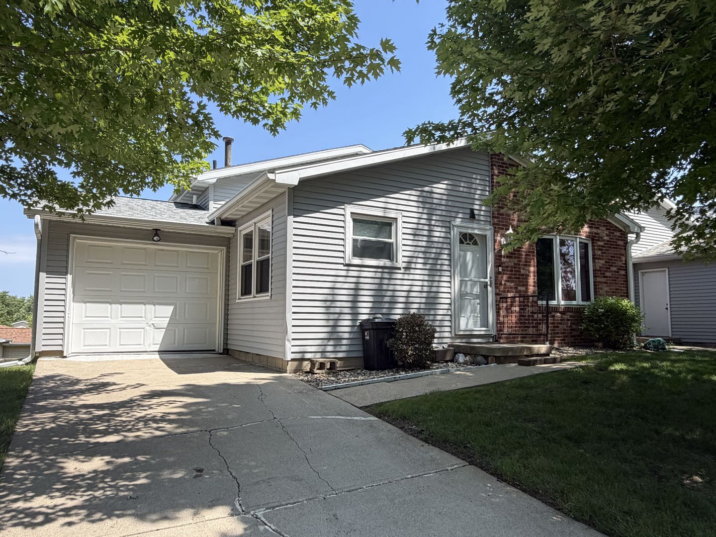 1538 Hunt Drive #A — Normal, IL 61761