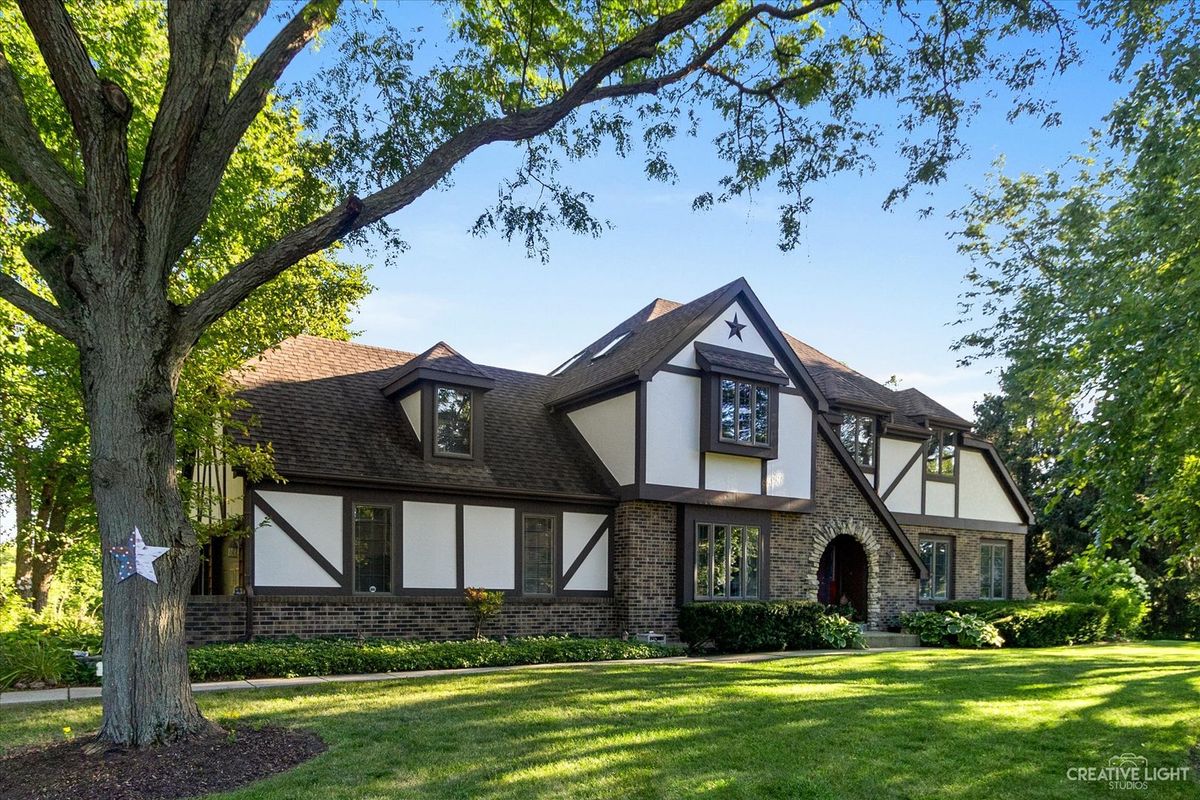 39W089 Adobe Ridge, Elgin, IL 60124