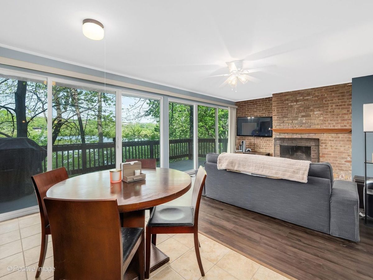 5530 E Lake Drive #98B, Lisle, IL 60532