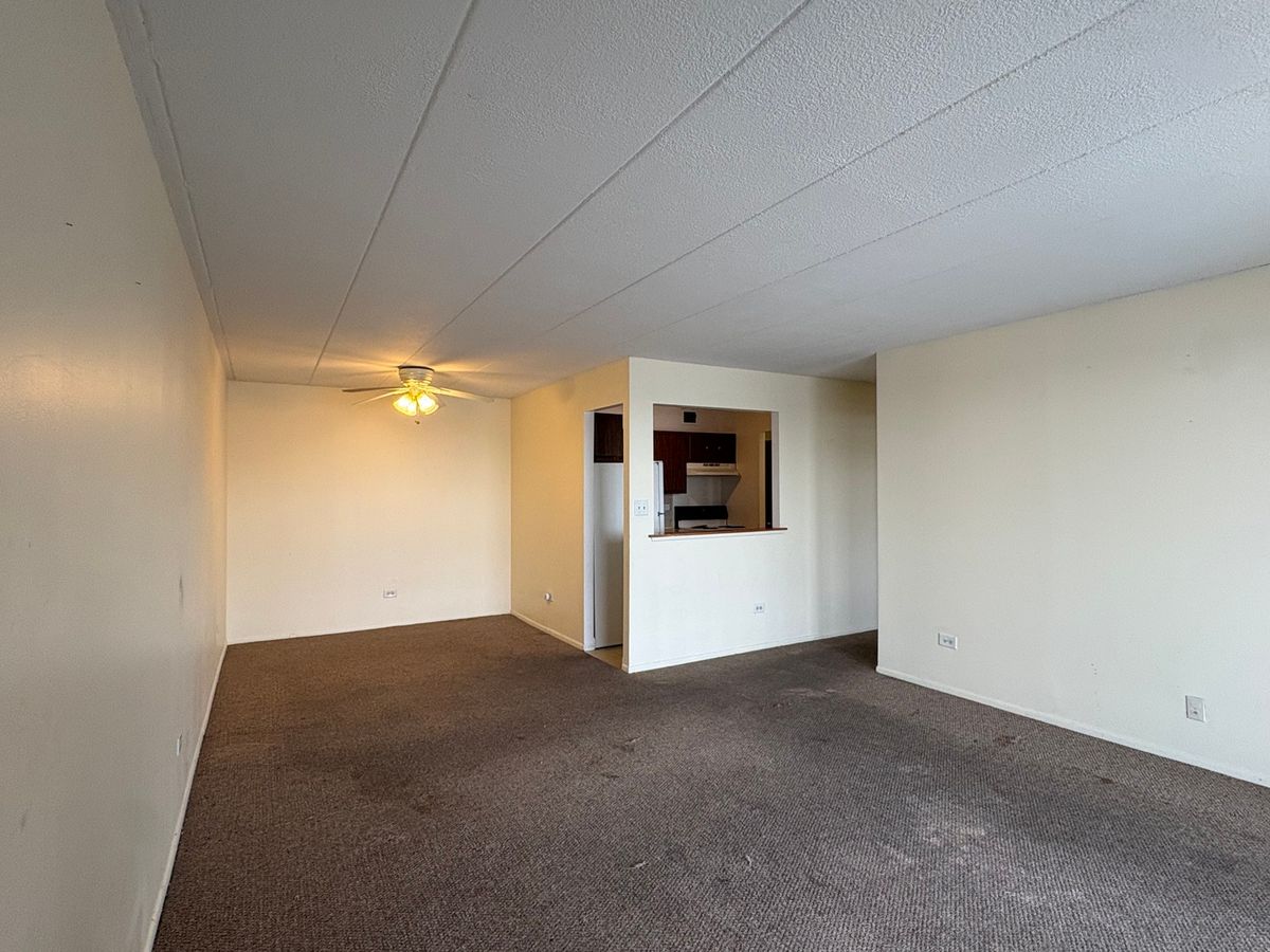 9074 W Terrace Drive #5C, Niles, IL 60714