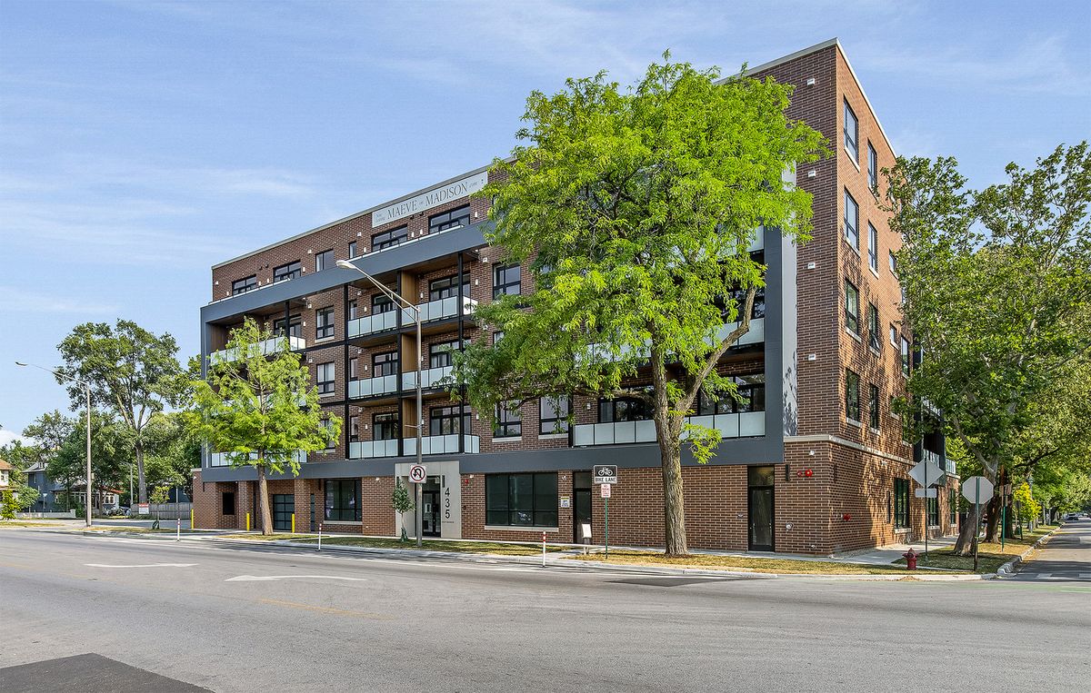 435 Madison Street, Oak Park, IL 60302