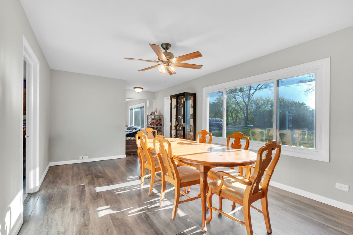 1275 Bloomingdale Road, Glendale Heights, IL 60139