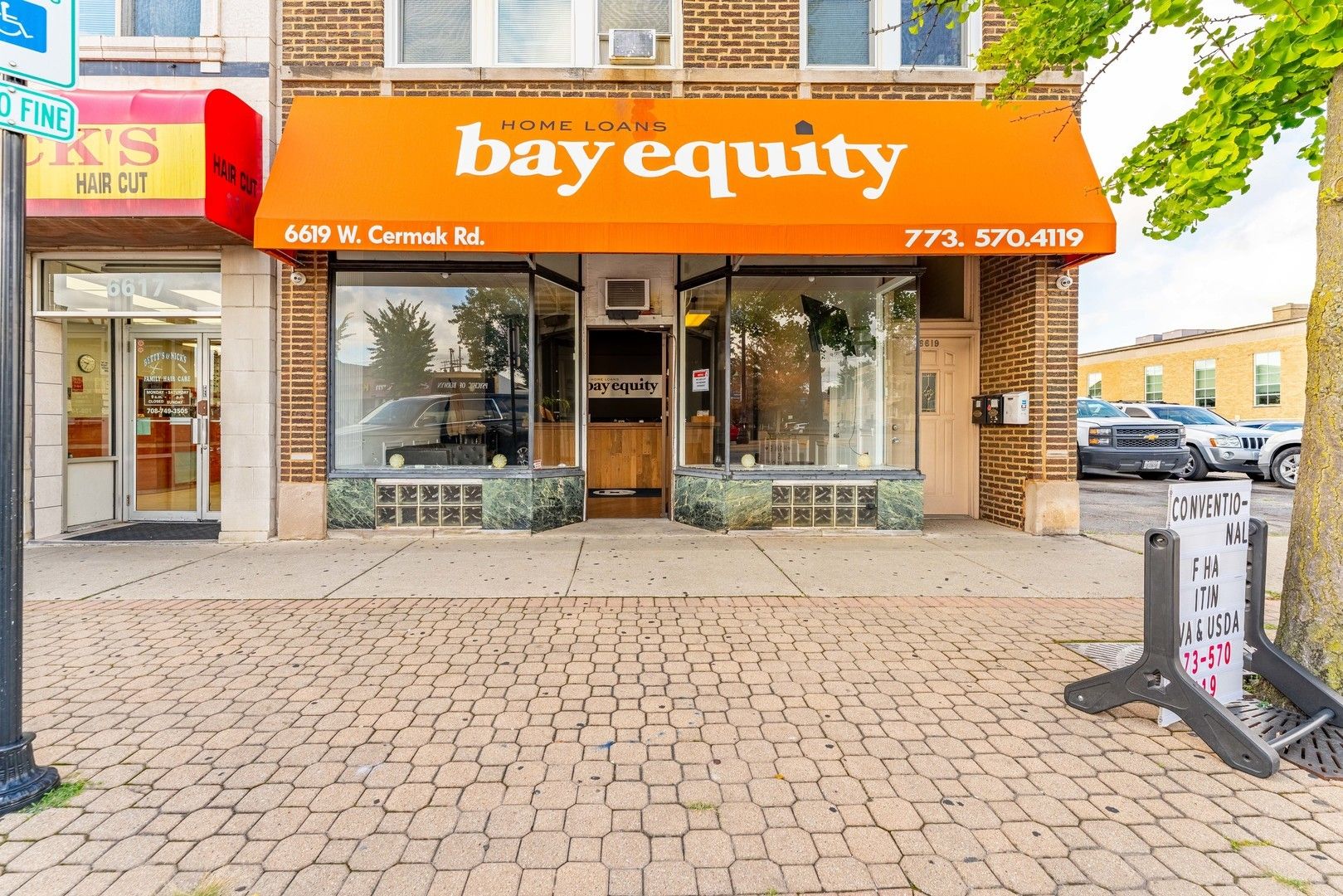 6619 Cermak Road — Berwyn, IL 60402