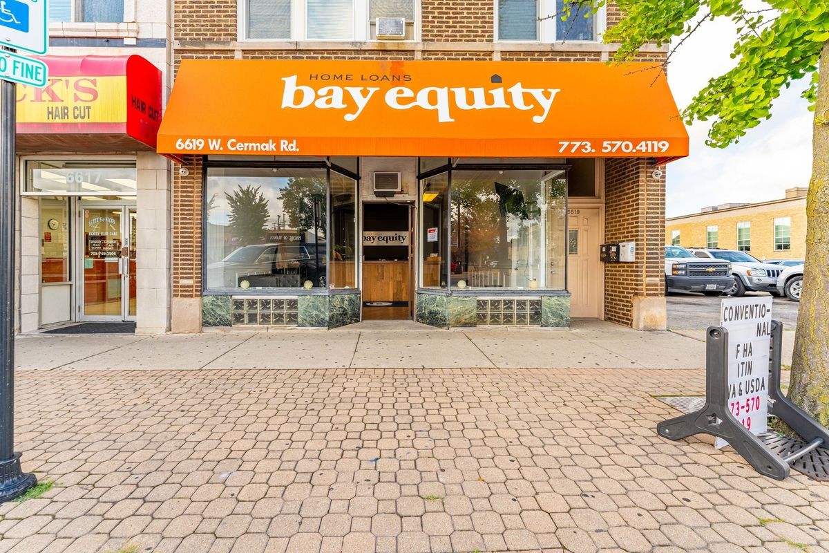 6619 Cermak Road, Berwyn, IL 60402