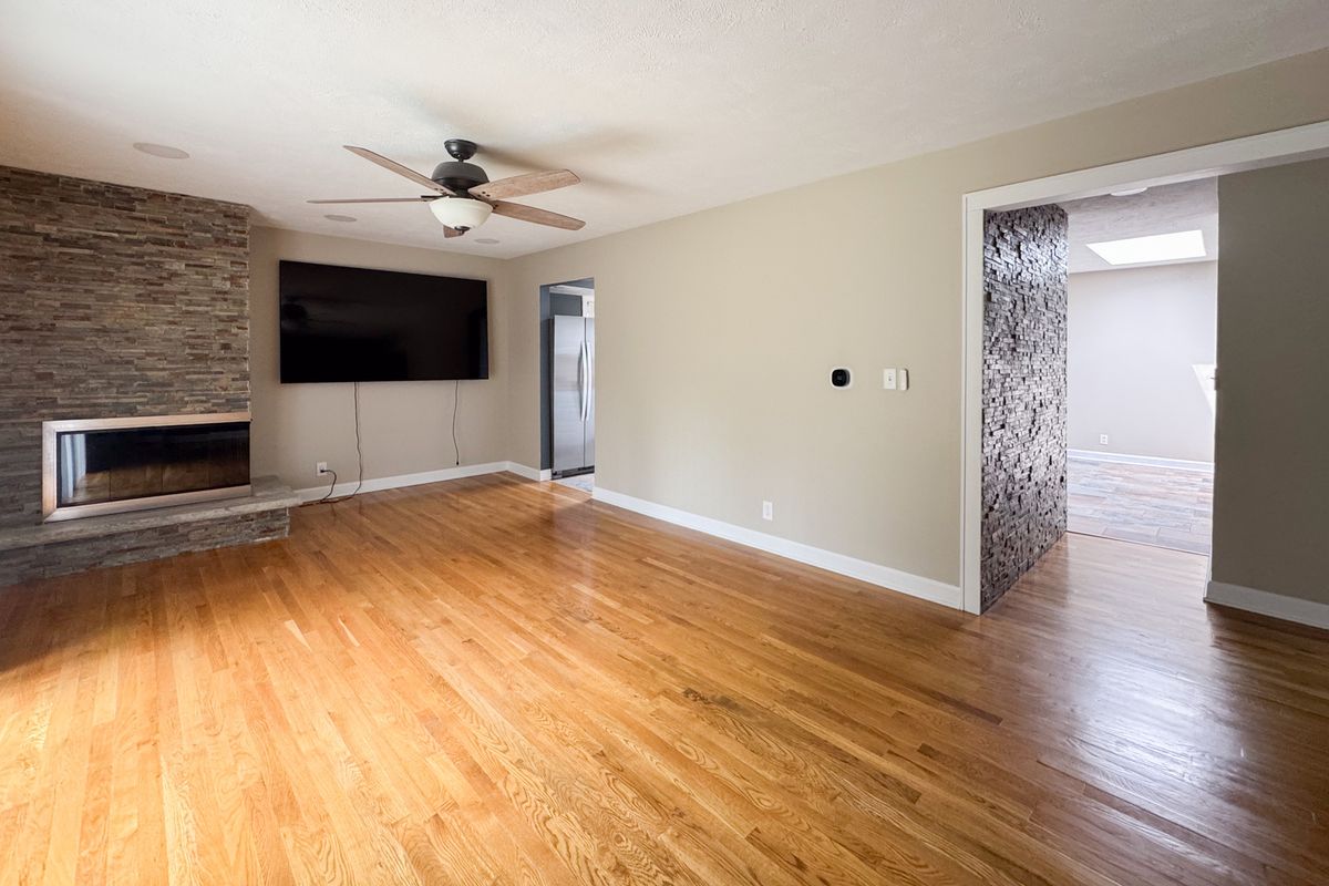 3207 Sunnyside Drive, Rockford, IL 61114