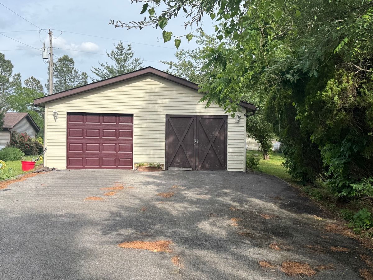 1388 Morning Glory Road, Carbondale, IL 62902