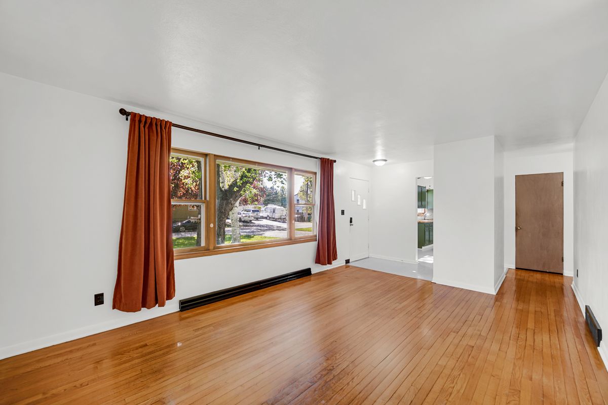 37606 N Geraghty Avenue, Beach Park, IL 60087