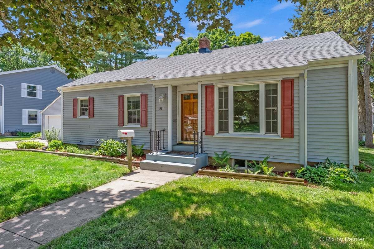 511 S Prairie Street — Batavia, IL 60510