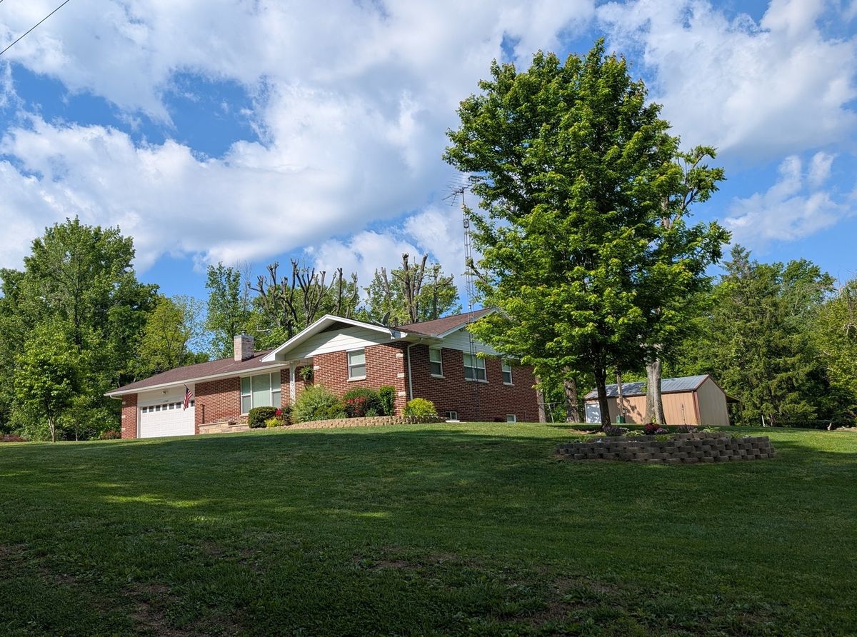 1369 Wood Road, Murphysboro, IL 62966