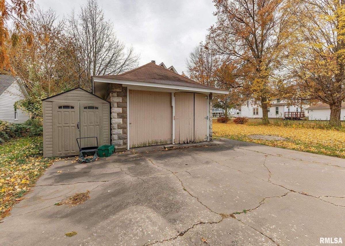 307 E COURT Street, Cambridge, IL 61238