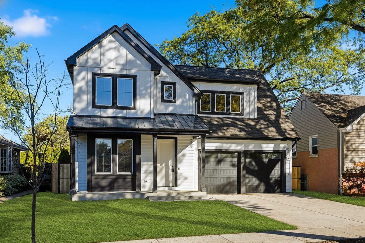 1100 Lois Avenue, Park Ridge, IL 60068