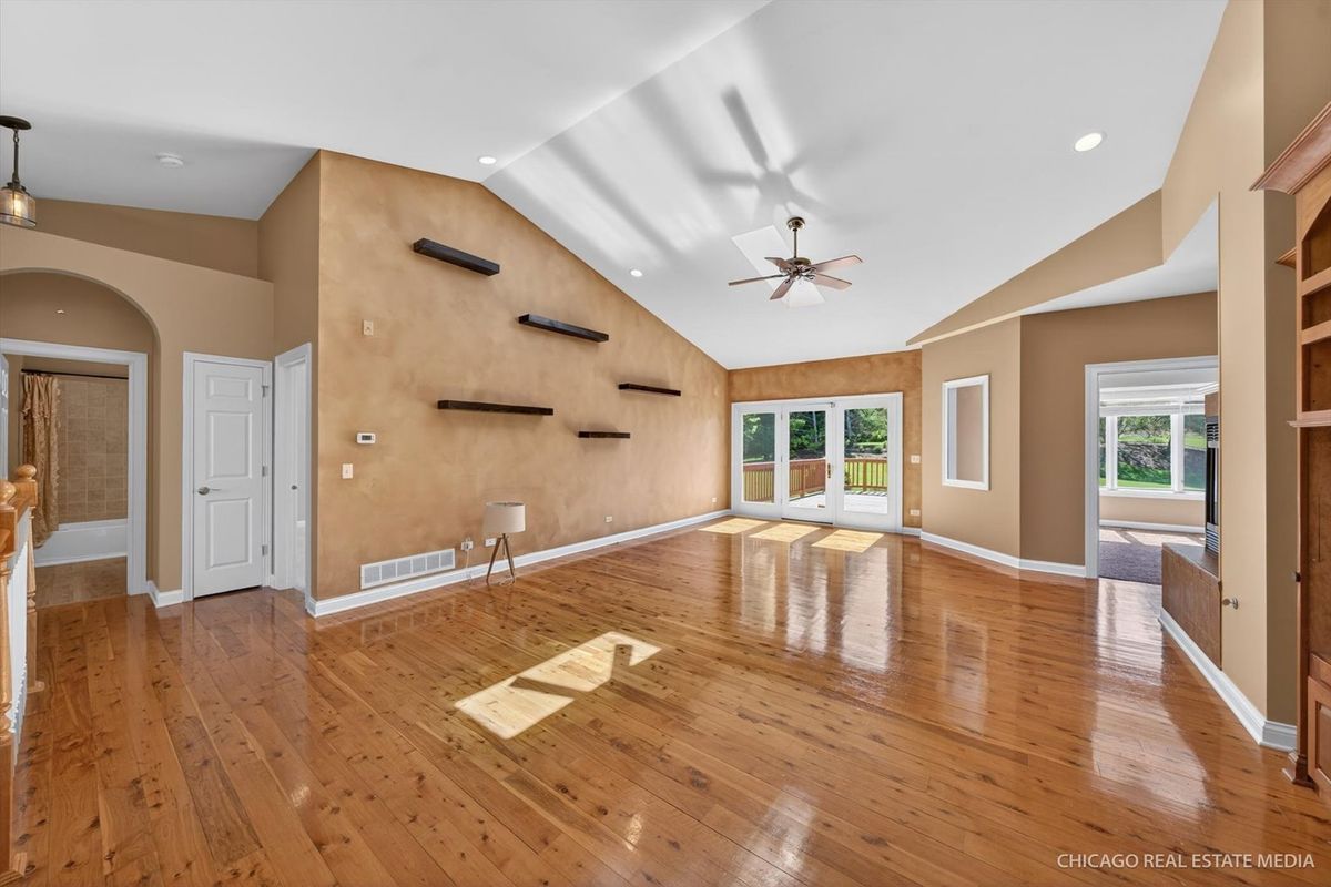 4826 Inmans Way, Ringwood, IL 60072