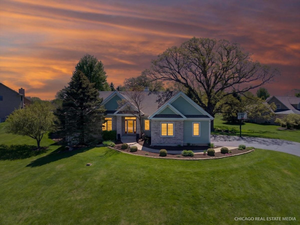 4826 Inmans Way, Ringwood, IL 60072