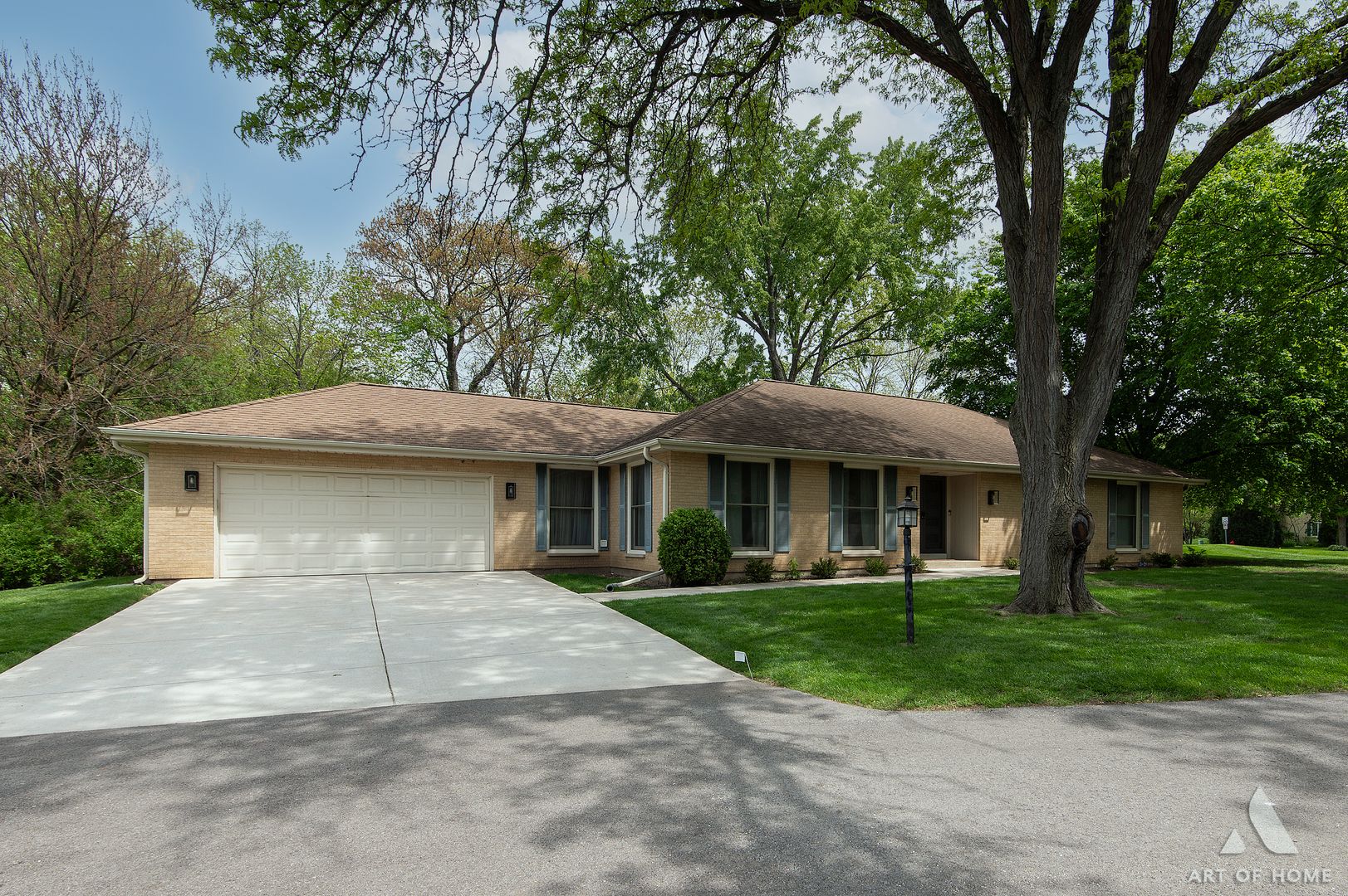 2 DOGWOOD Road — Rolling Meadows, IL 60008