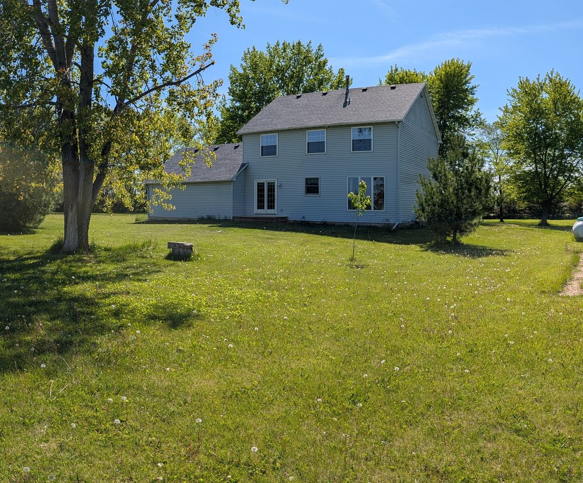33968 MYELLE Road, Kingston, IL 60145