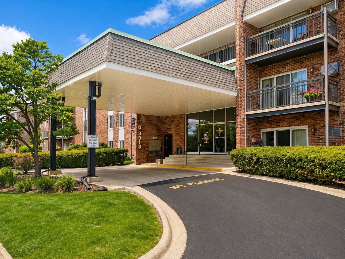 3913 Saratoga Avenue, Downers Grove, IL 60515