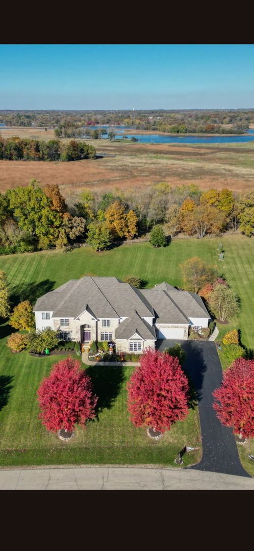 28730 W Harvest Glen Circle, Cary, IL 60013