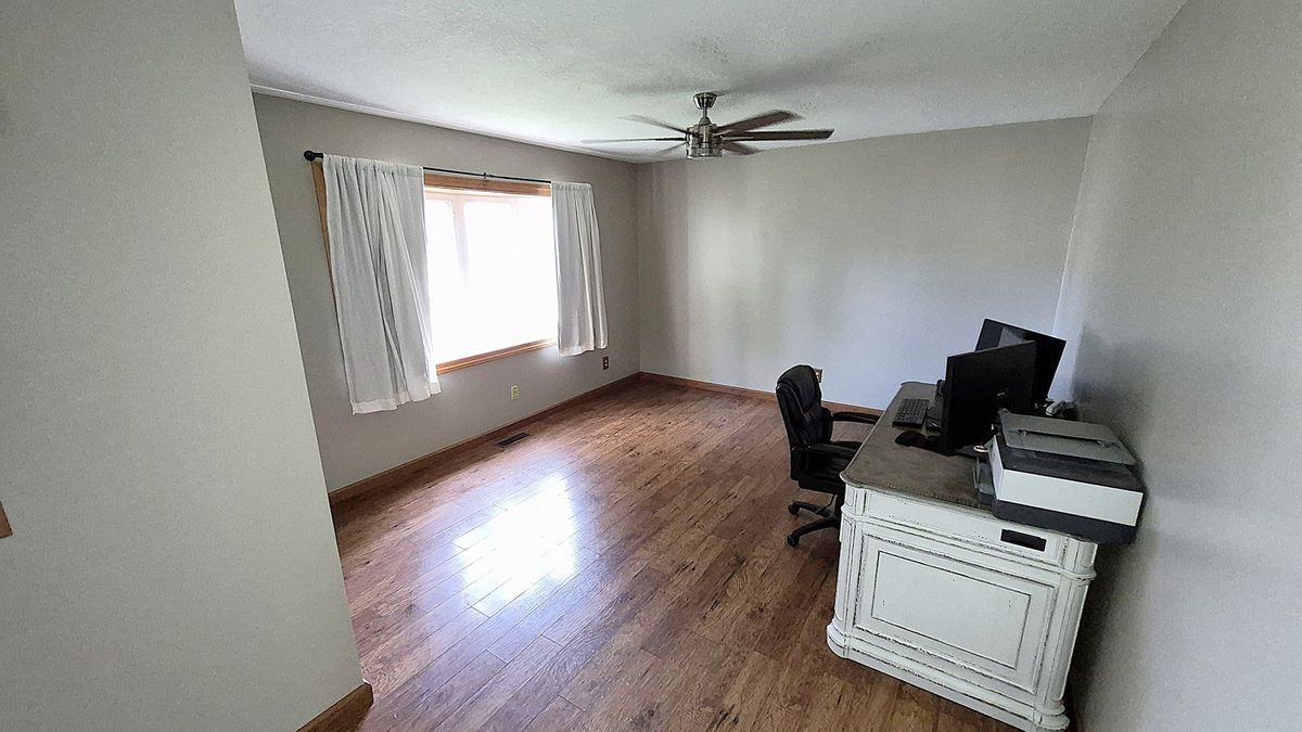 1206 E 24th Street, Sterling, IL 61081