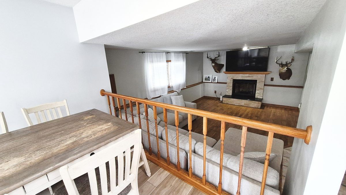 1206 E 24th Street, Sterling, IL 61081
