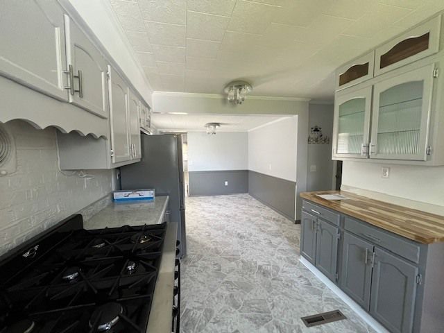 312 N 12TH Street, Herrin, IL 62948