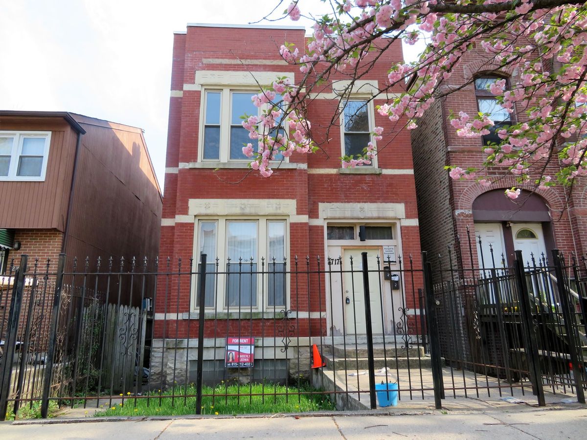 2717 15th Place, Chicago, IL 60608