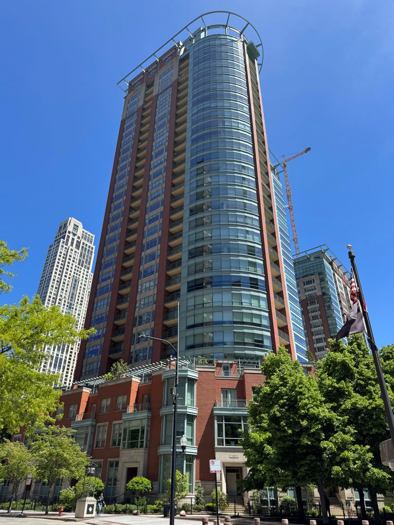 415 North Water Street, Chicago, IL 60611