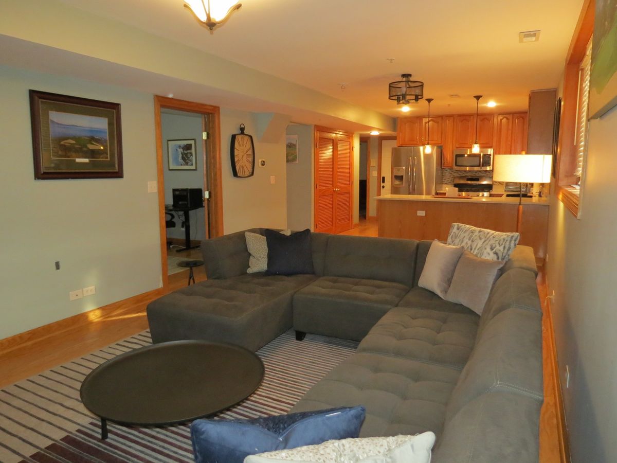 308 State Street #1, Lemont, IL 60439