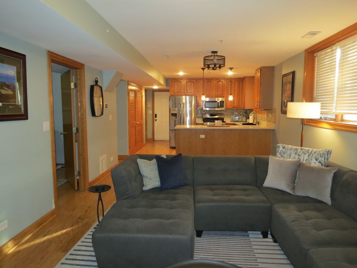 308 State Street #1, Lemont, IL 60439
