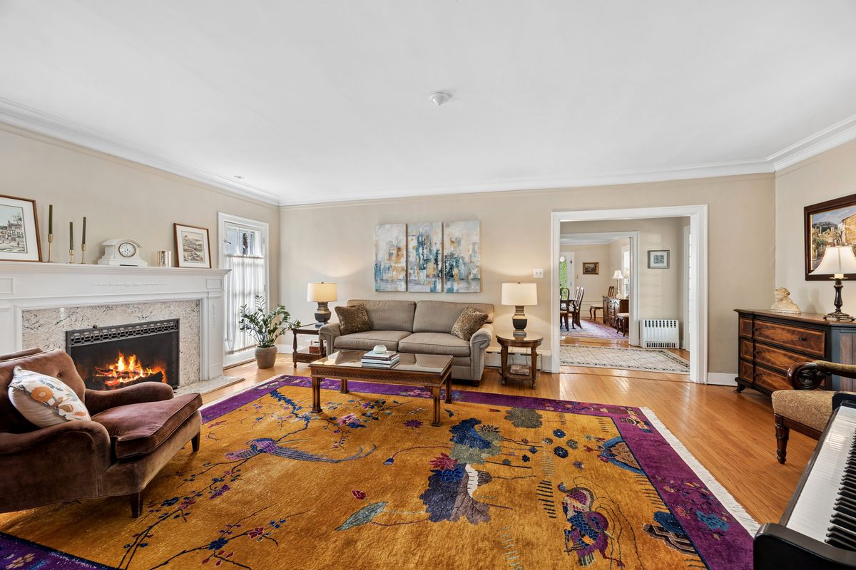 752 Lathrop Avenue, River Forest, IL 60305