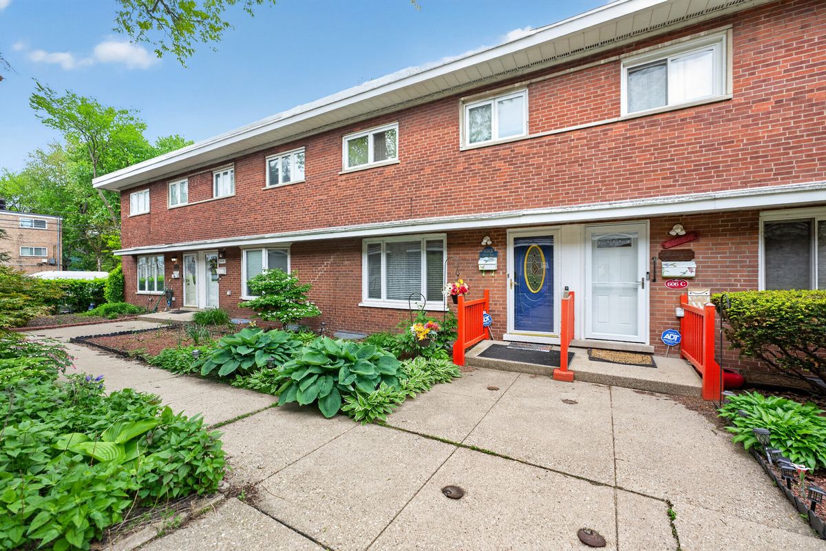 606 South Boulevard, Evanston, IL 60202