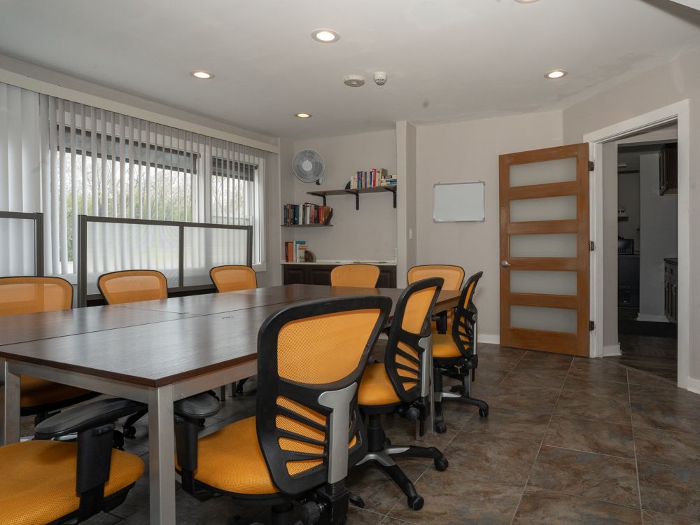 914 N Lake Street #2, Mundelein, IL 60060