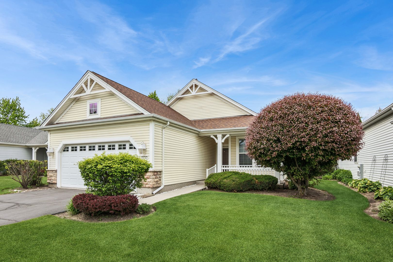 11742 Nottingham Drive — Huntley, IL 60142