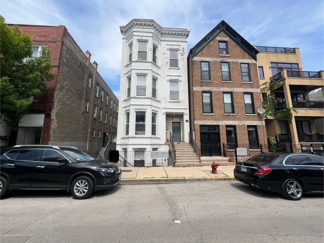 1428 Walton Street, Chicago, IL 60642