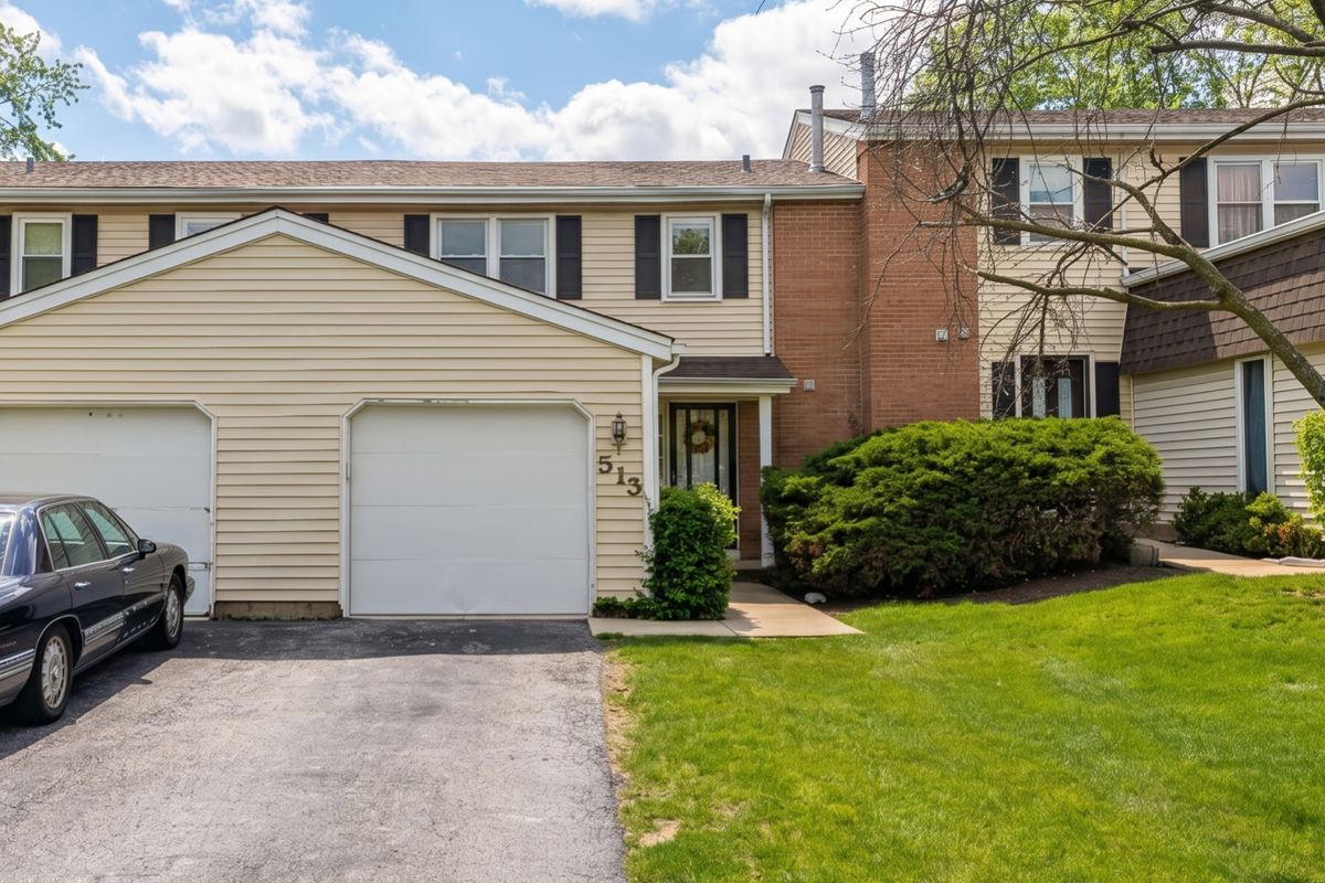 513 Monroe Road, Bolingbrook, IL 60440