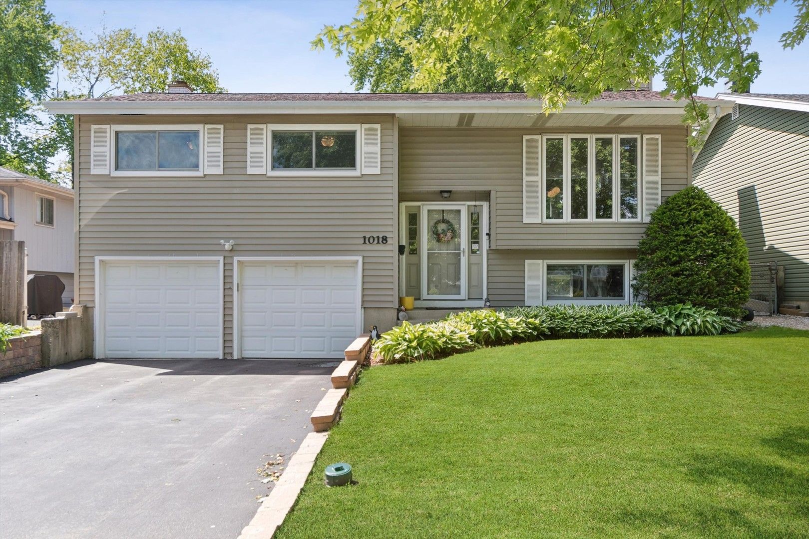 1018 Dawes Avenue — Wheaton, IL 60189