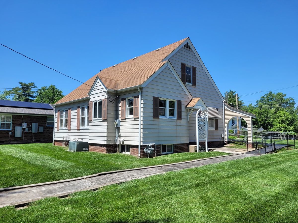 1901 E Richview Road, Mt Vernon, IL 62864