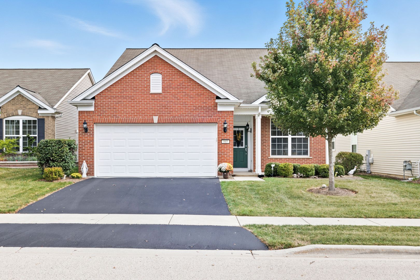 845 Butterfly Field Drive — Elgin, IL 60124