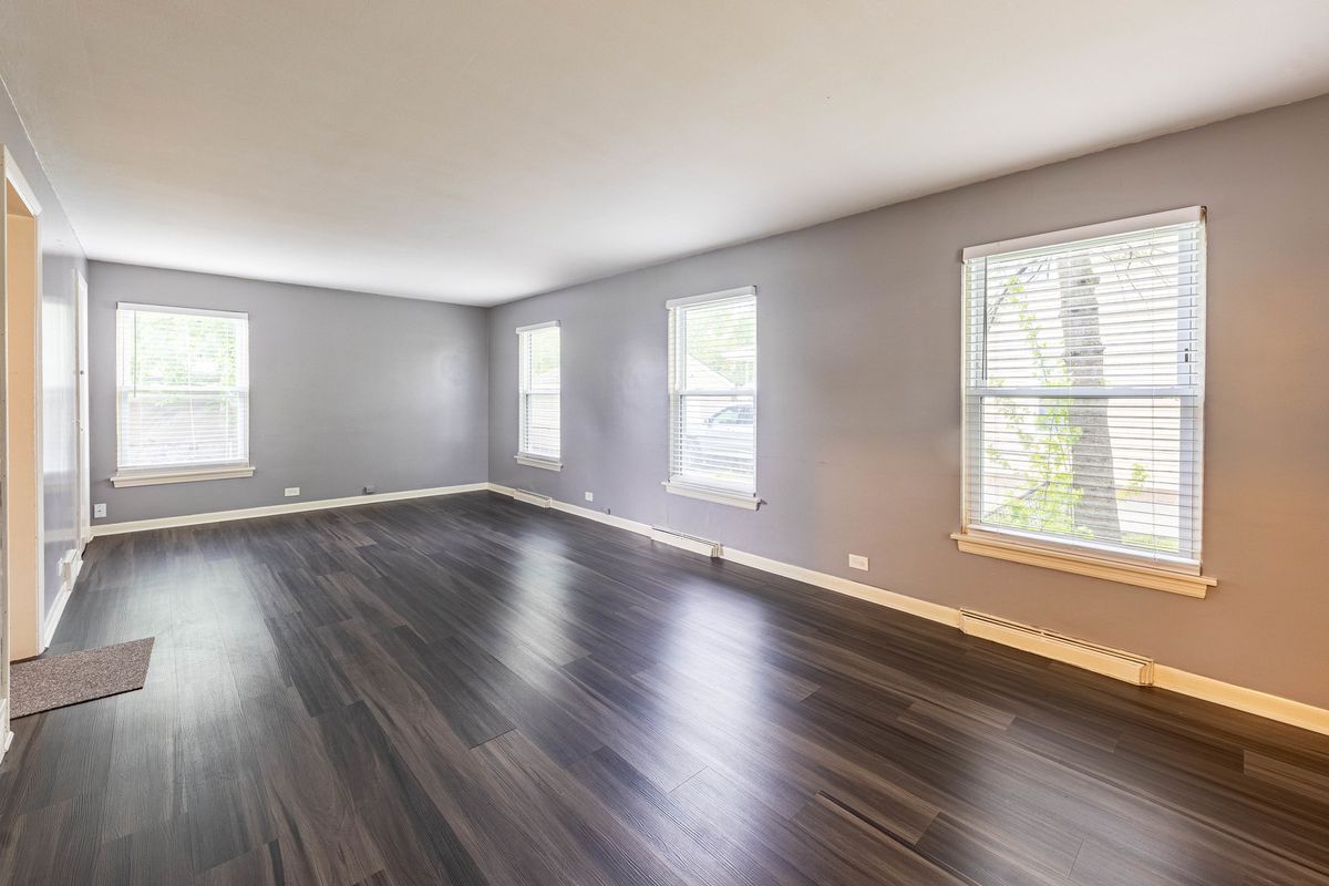 2633 Scott Street, Franklin Park, IL 60131