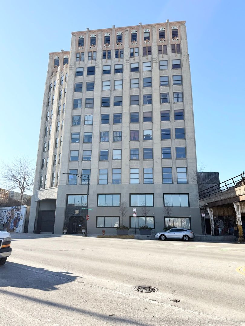 1550 Blue Island Avenue, Chicago, IL 60608