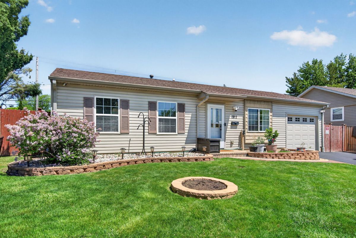 312 Healy Avenue, Romeoville, IL 60446