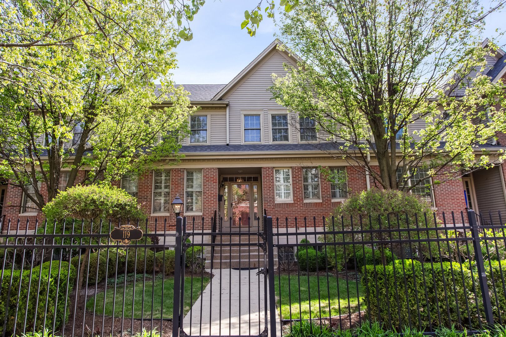 119 N Haven Road — Elmhurst, IL 60126