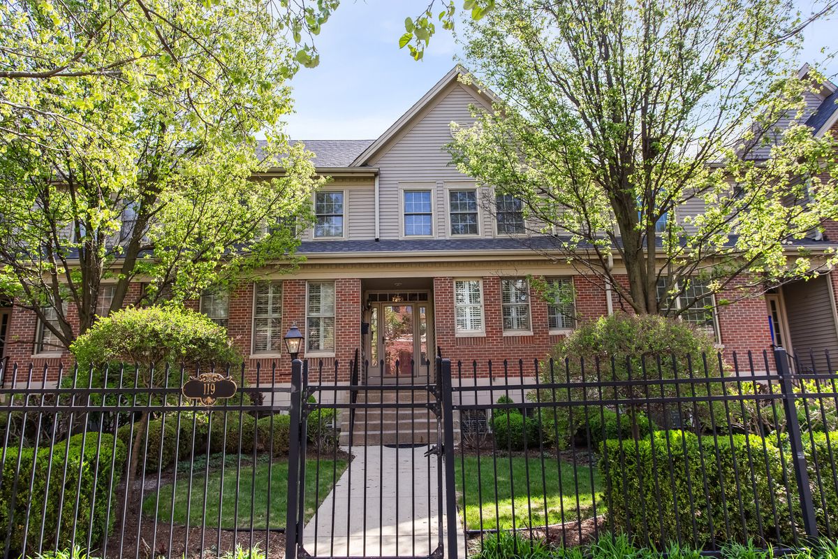 119 N Haven Road, Elmhurst, IL 60126