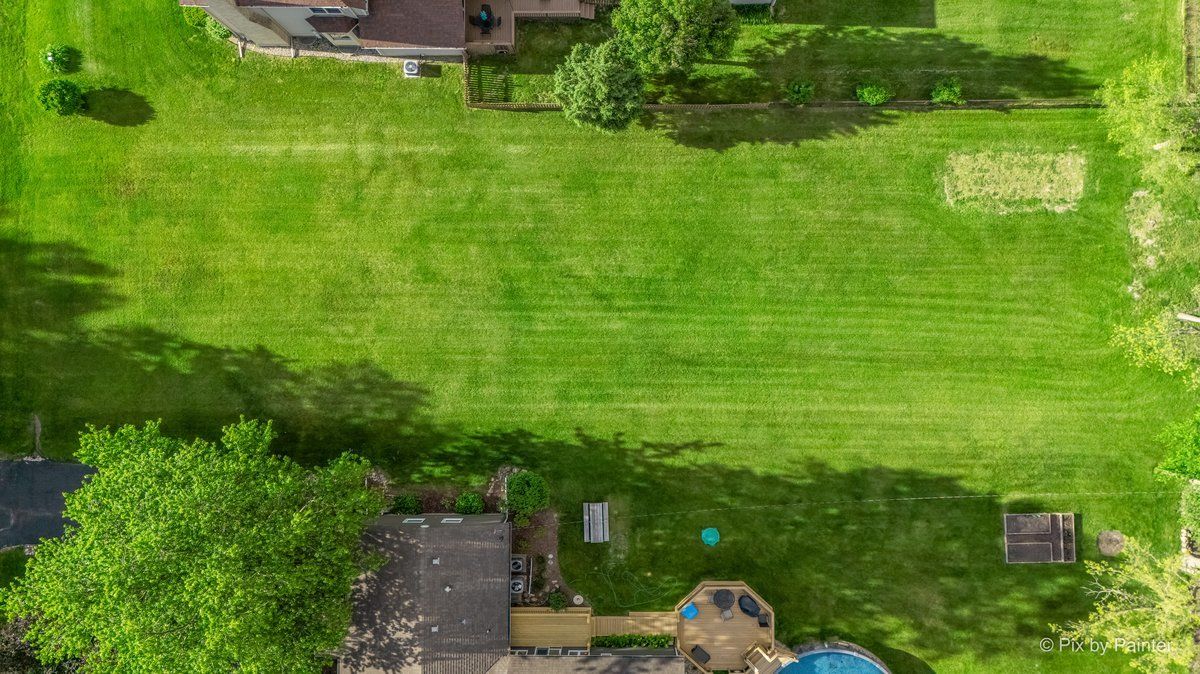 742 Cynthia Drive, Lake Holiday, IL 60548