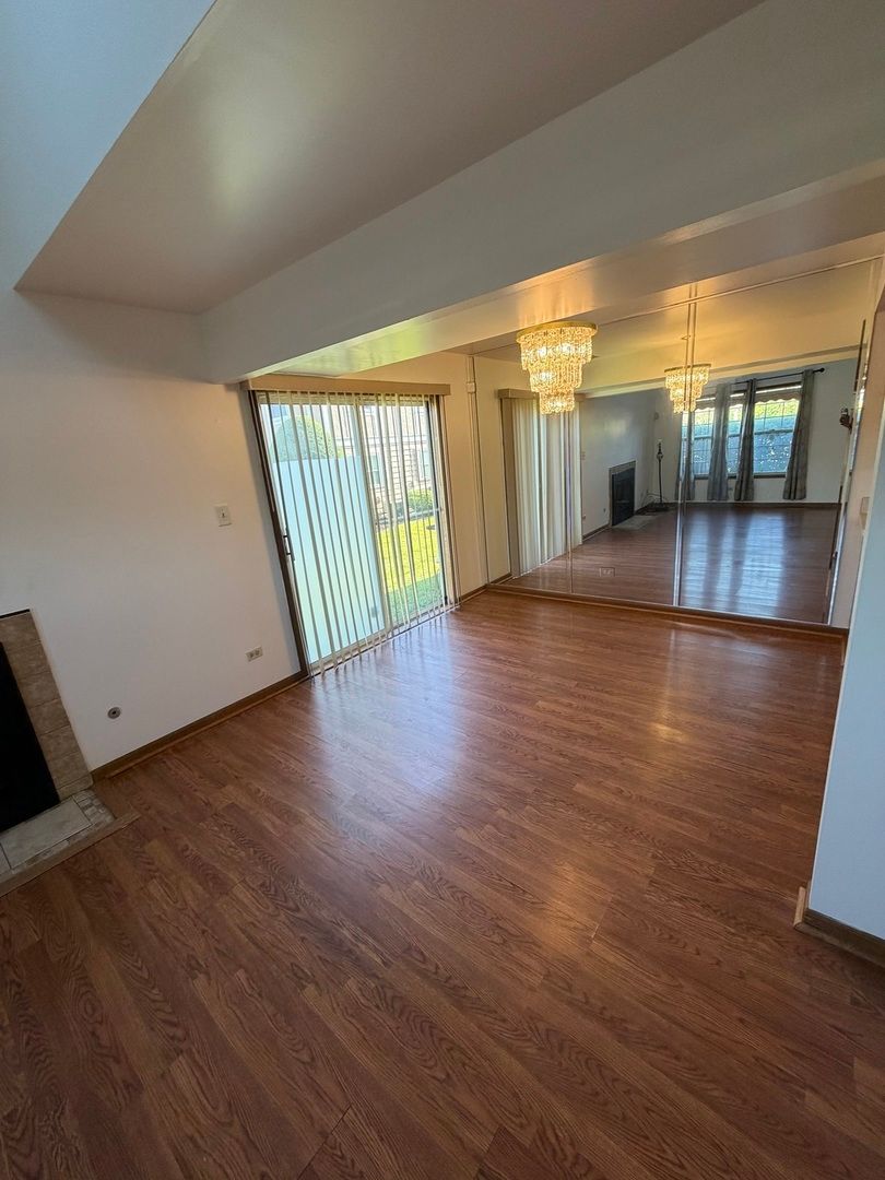 4007 193rd Street #2, Country Club Hills, IL 60478