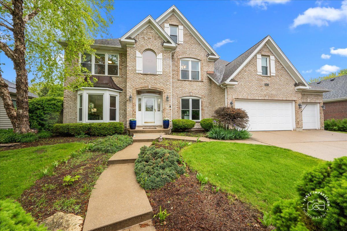 40W174 Jack London Street — St. Charles, IL 60175