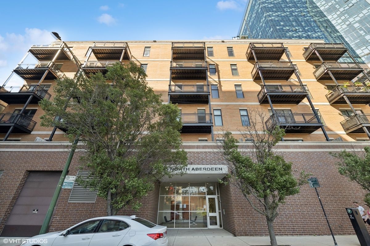 725 Aberdeen Street #609, Chicago, IL 60642