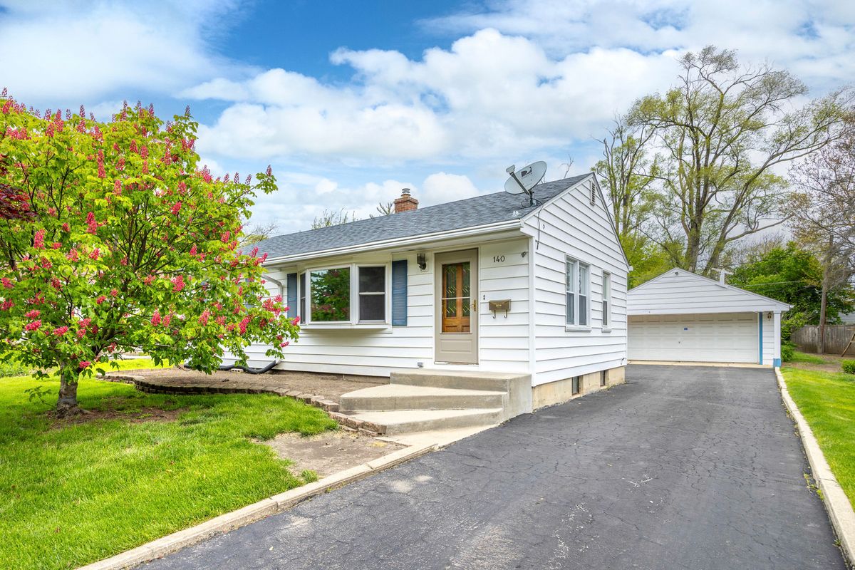 140 Le Moyne Avenue, Lombard, IL 60148