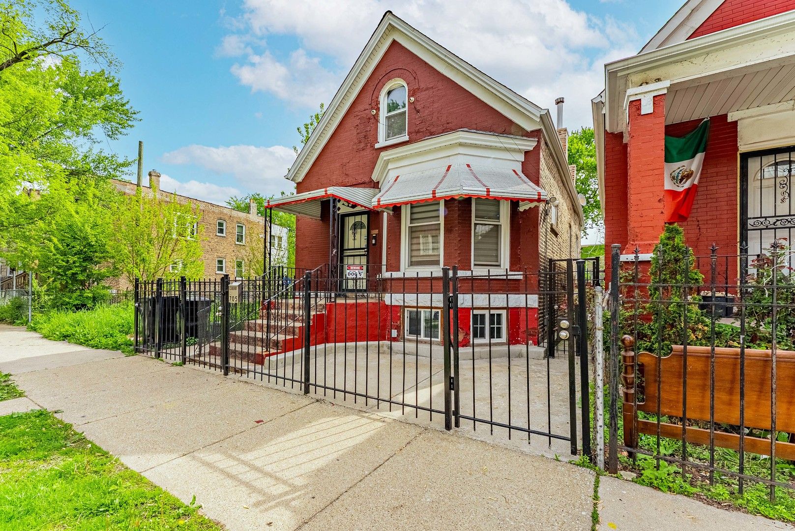 705 N Ridgeway Avenue — Chicago, IL 60624